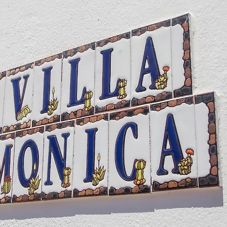Monica Villa